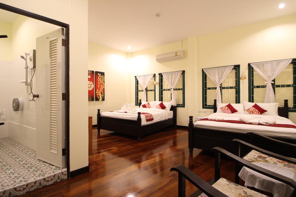 Srisomboon Hostel Транг Екстериор снимка